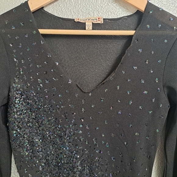 Vintage Peace on Earth Top by Next Era Size M - Picture 7 of 12